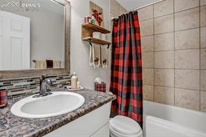 1261 Forest Edge Road