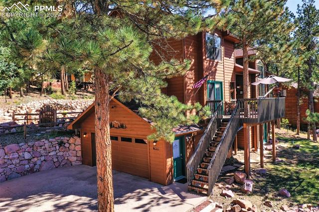 1261 Forest Edge Road