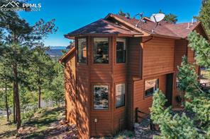 1261 Forest Edge Road