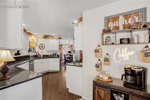 1261 Forest Edge Road