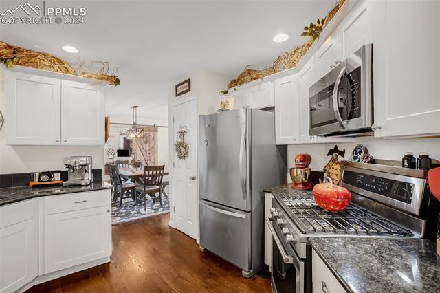 1261 Forest Edge Road