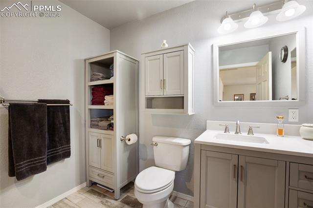 1235 Teller County Road 1