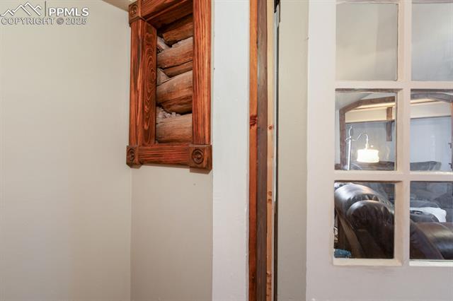 123 W Masonic Avenue