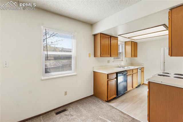 2228 Stepping Stones Way