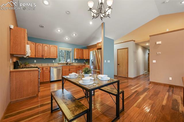 123 Grizzly Peak Road