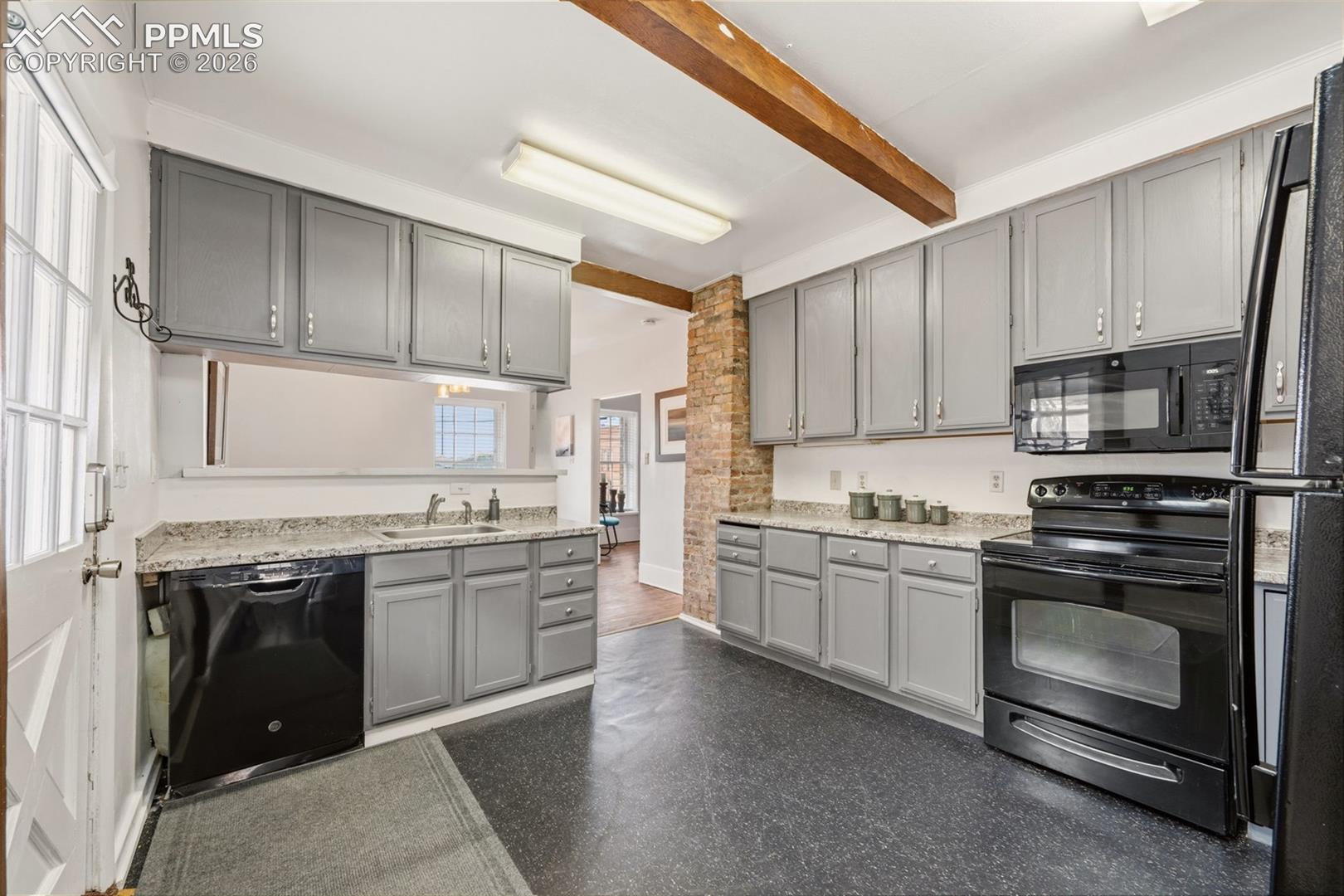 128 N Fourth Street