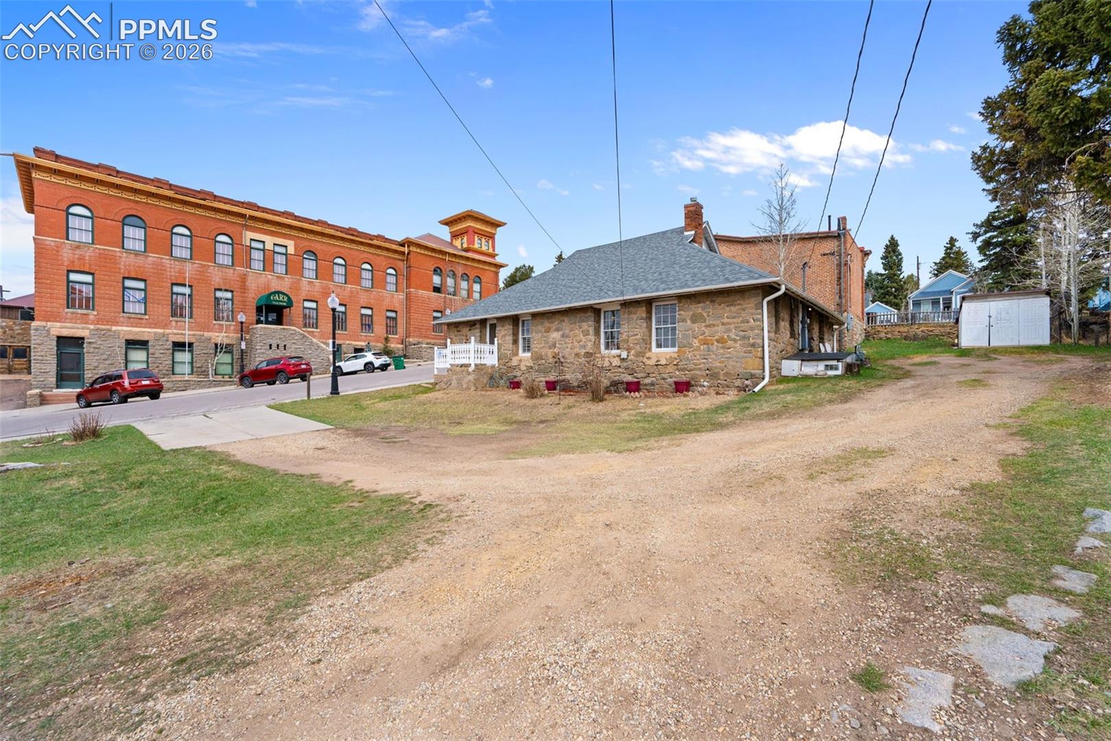 128 N Fourth Street