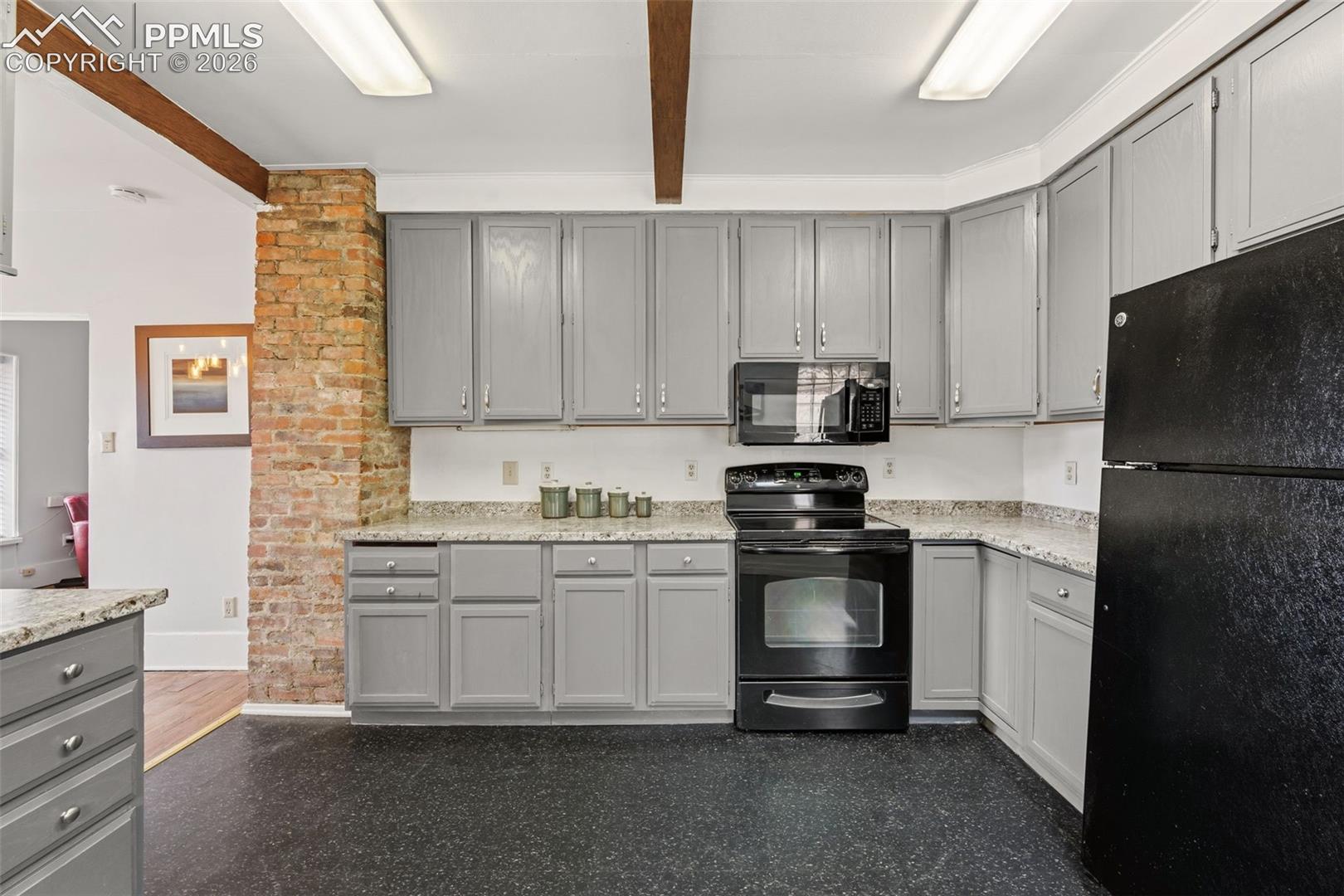 128 N Fourth Street