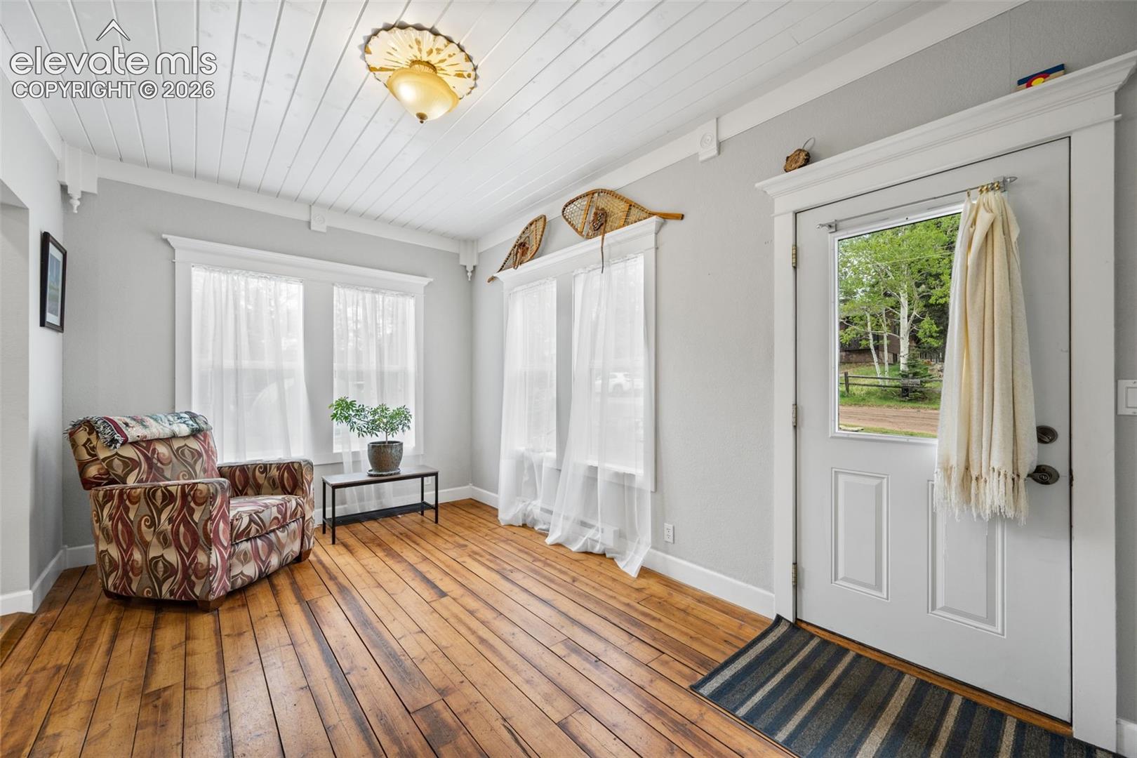 33 Maid Marian Drive