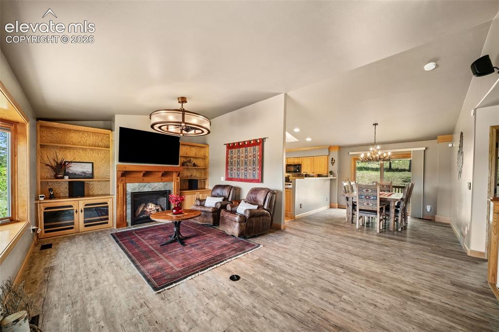 114 Lakewood Circle