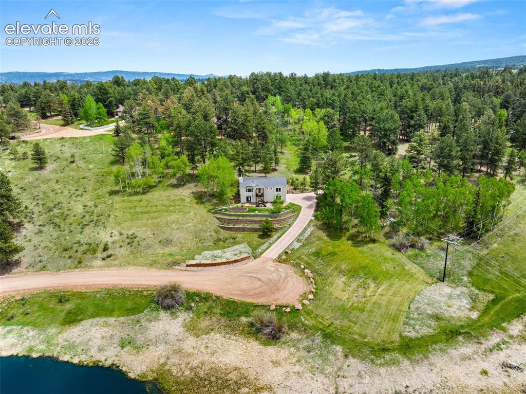 114 Lakewood Circle