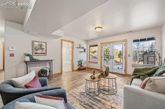 185 Pamona Lake Drive