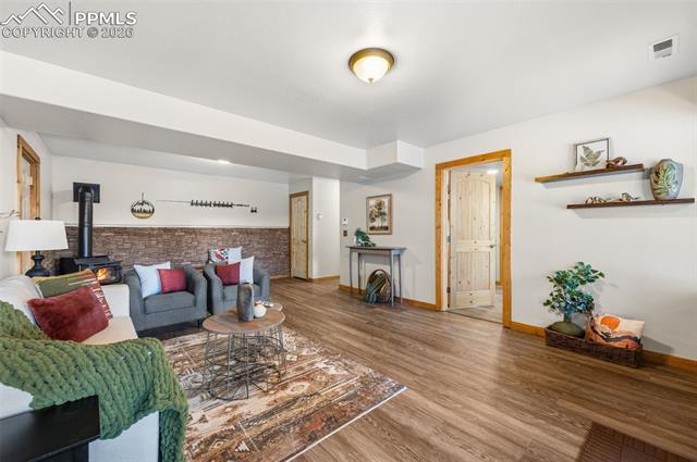 185 Pamona Lake Drive