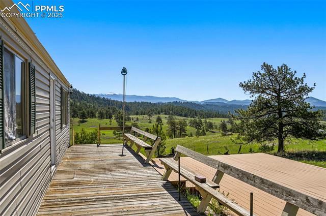 332 Valley Circle
