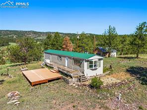 332 Valley Circle