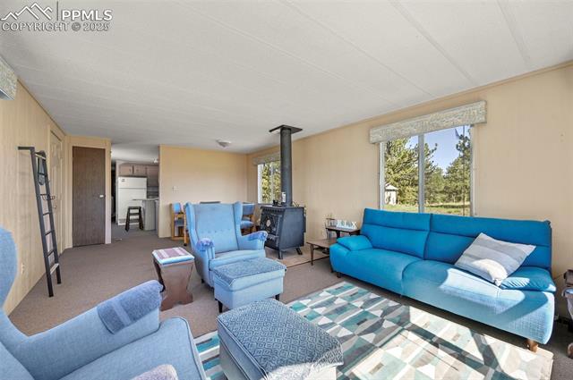 332 Valley Circle