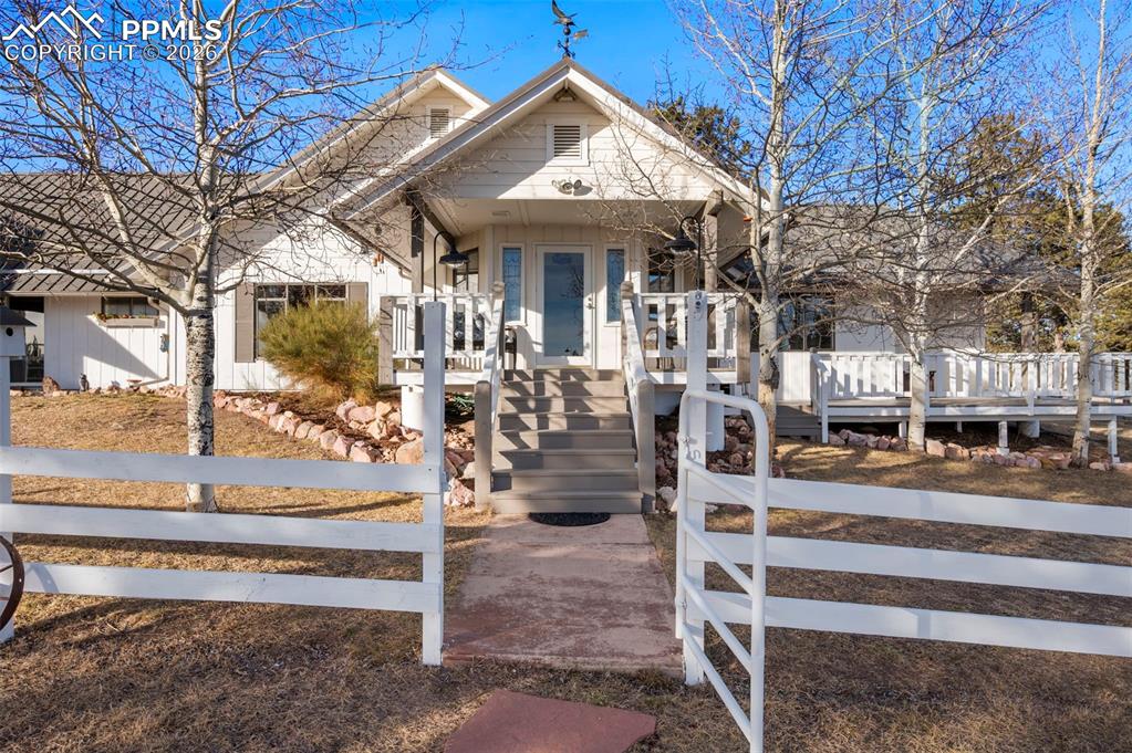 537 Chapparal Trail