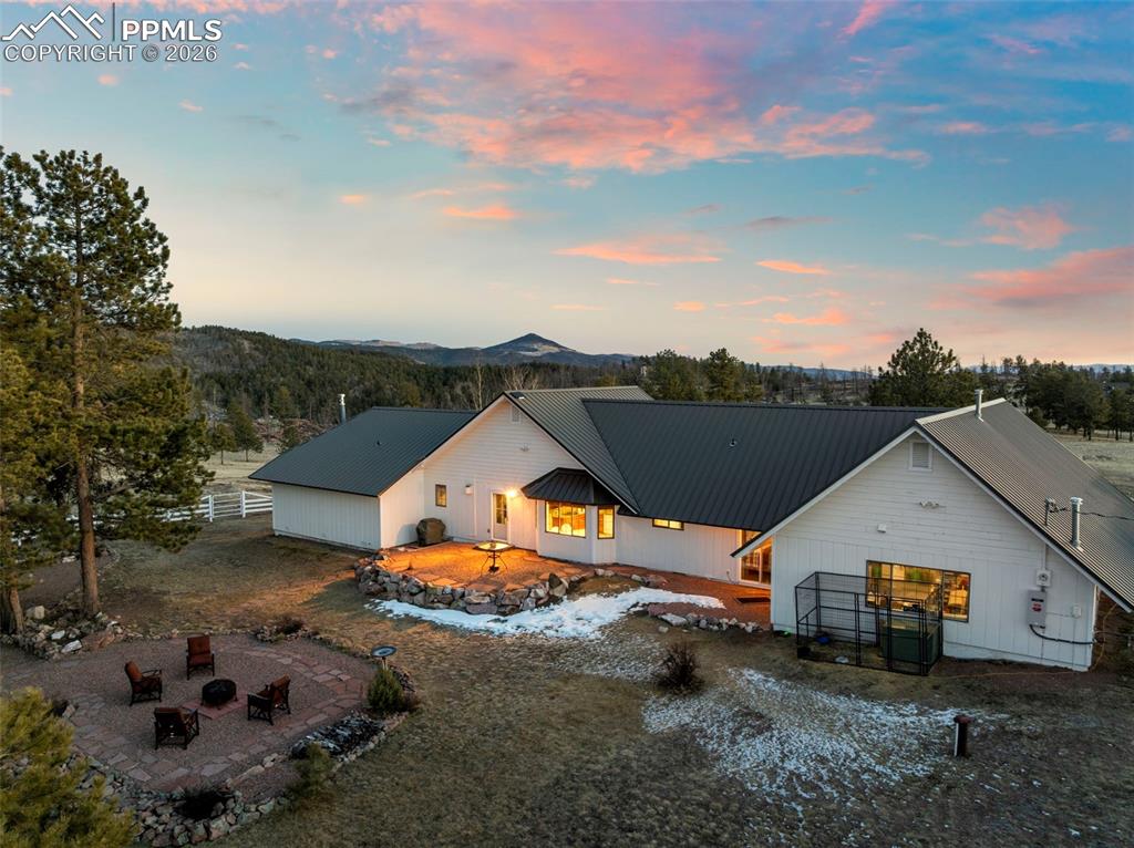 537 Chapparal Trail