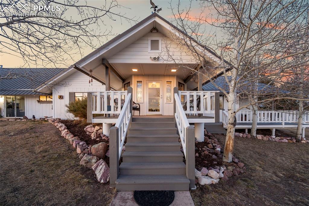 537 Chapparal Trail