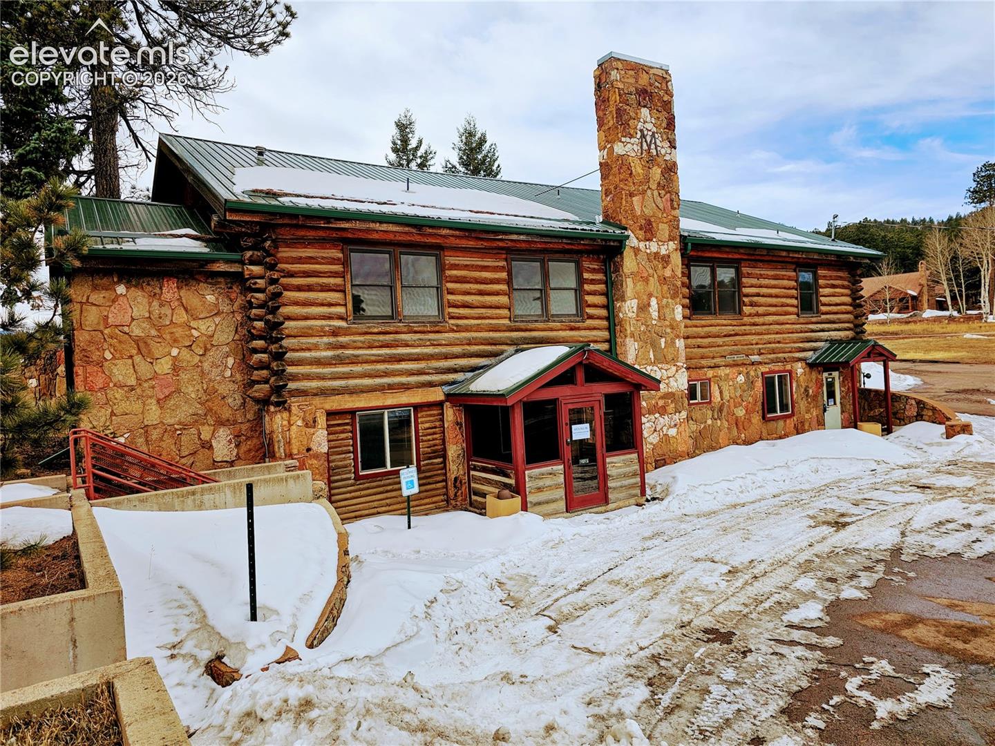 720 Highway 24 Unit: Lower Level