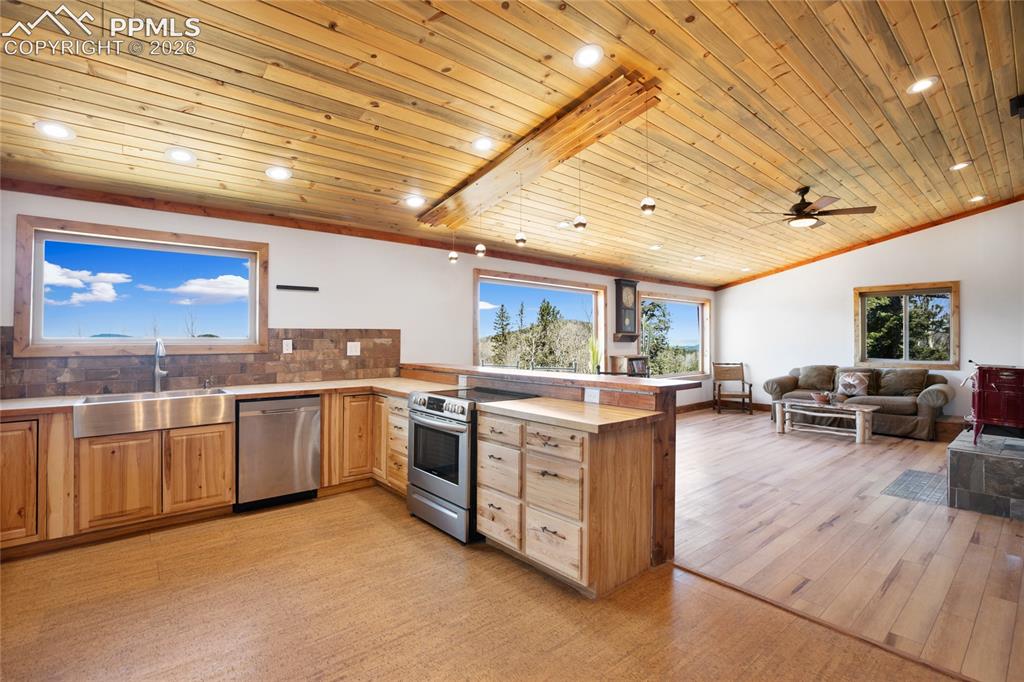 2747 County Road 61