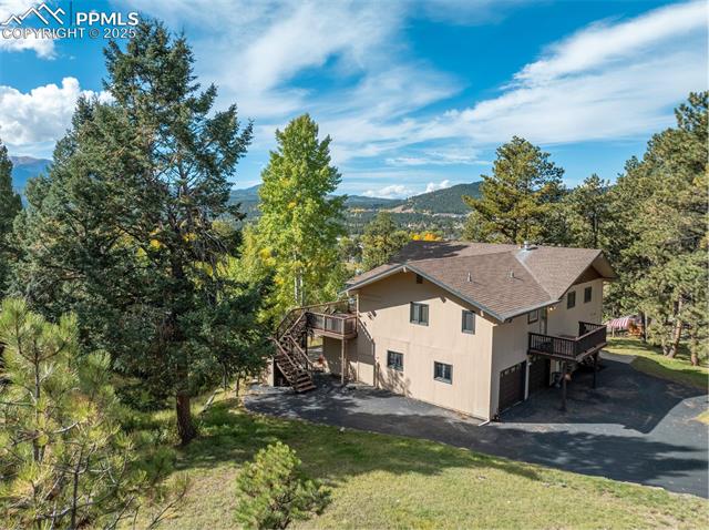 1051 Forest Hill Road