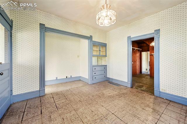 231 Thurlow Avenue