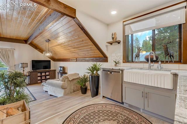 1699 Spring Valley Drive