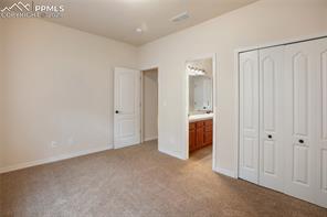 1260 Winterhall Point