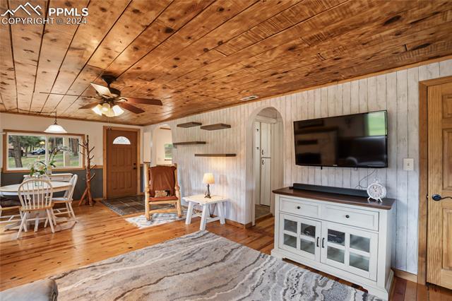 1517 County Road 21