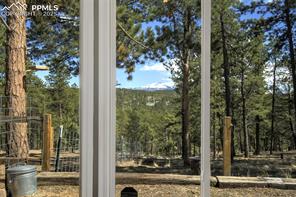 869 Kiowa Road