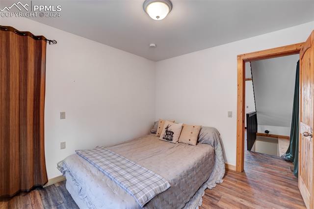 1063 Meadows Lane