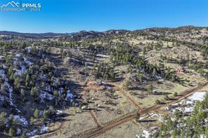1063 Meadows Lane