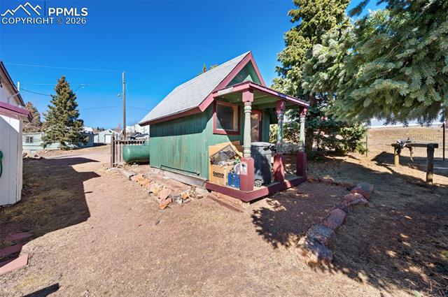 310 E Whiting Avenue