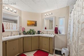 1299 Pikes Peak Drive
