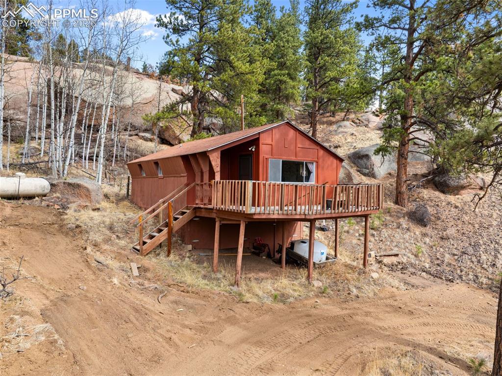 553 Arrowhead Road