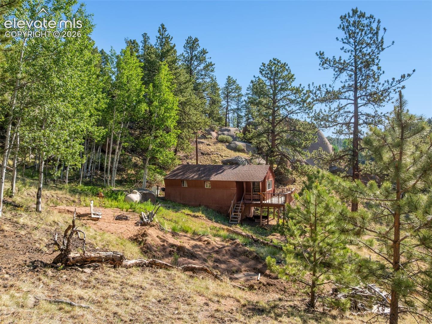 553 Arrowhead Road