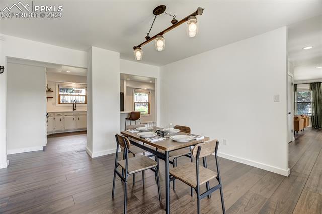 4726 Vista View Lane