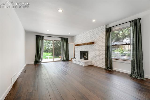 4726 Vista View Lane