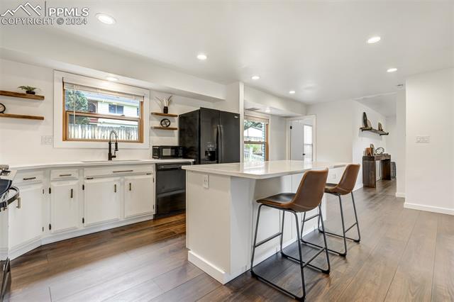 4726 Vista View Lane