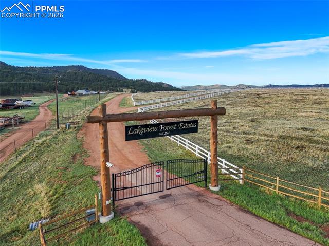 224 Lakeview Forest Heights