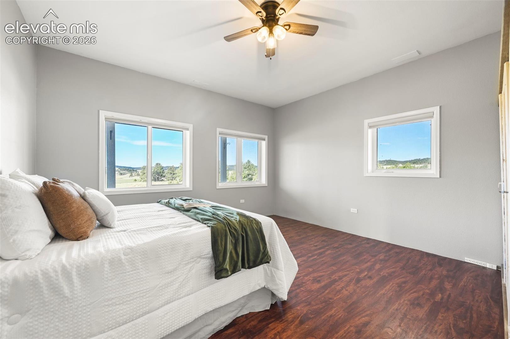 224 Lakeview Forest Heights