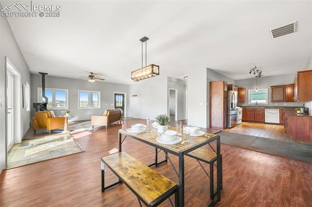 224 Lakeview Forest Heights