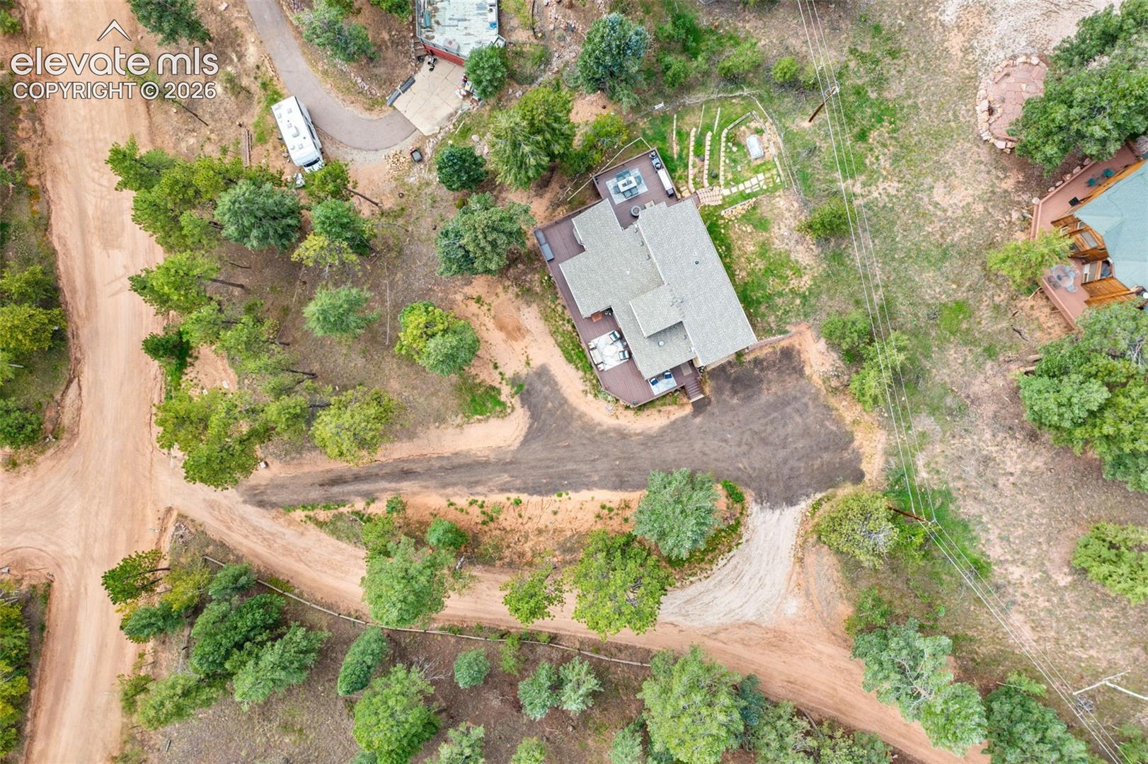330 W Ridge Drive