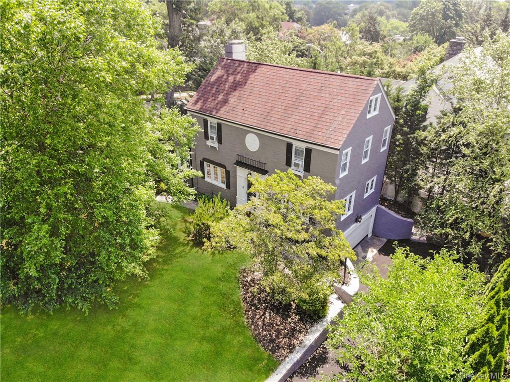 79 Edgewood Avenue