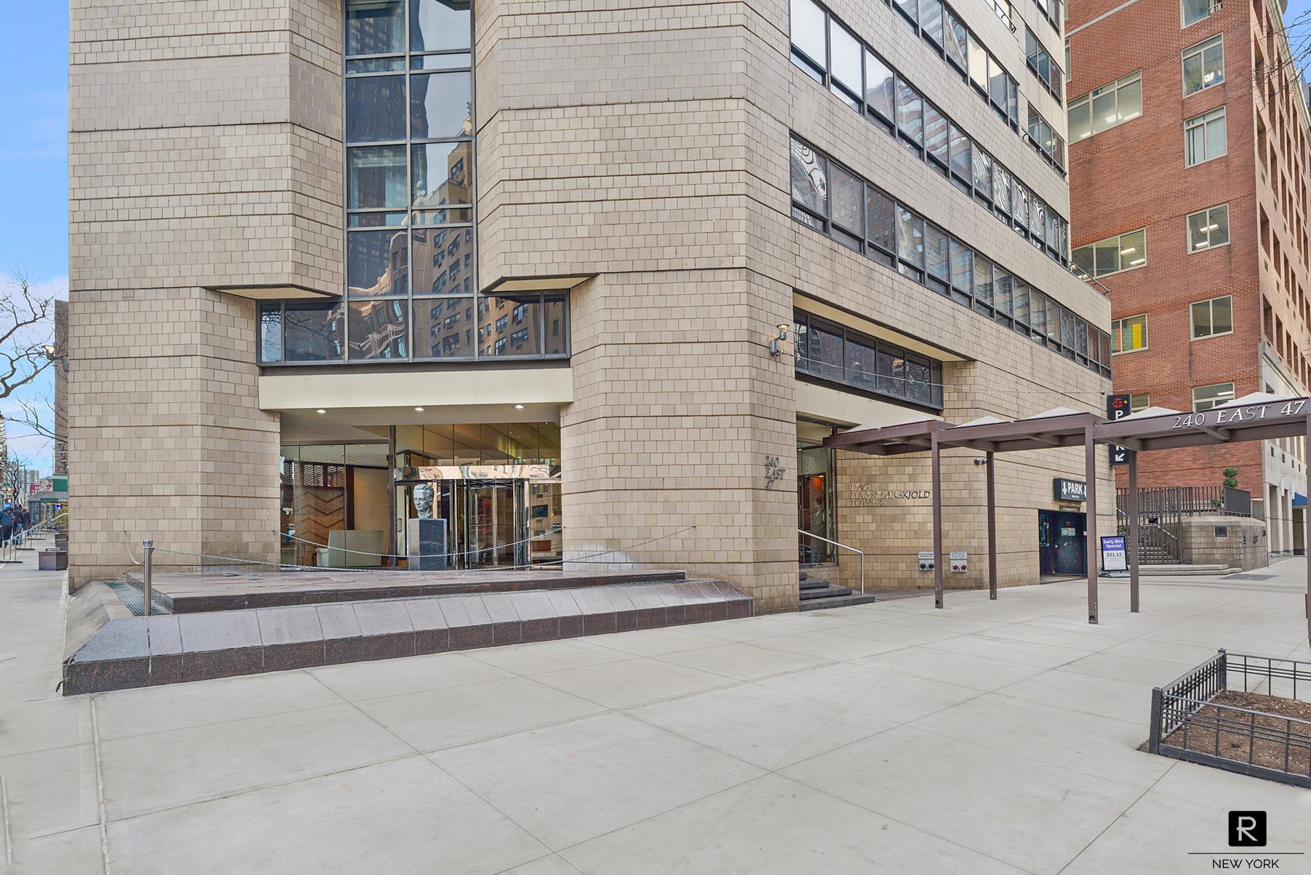 240 E 47th Street 19-B