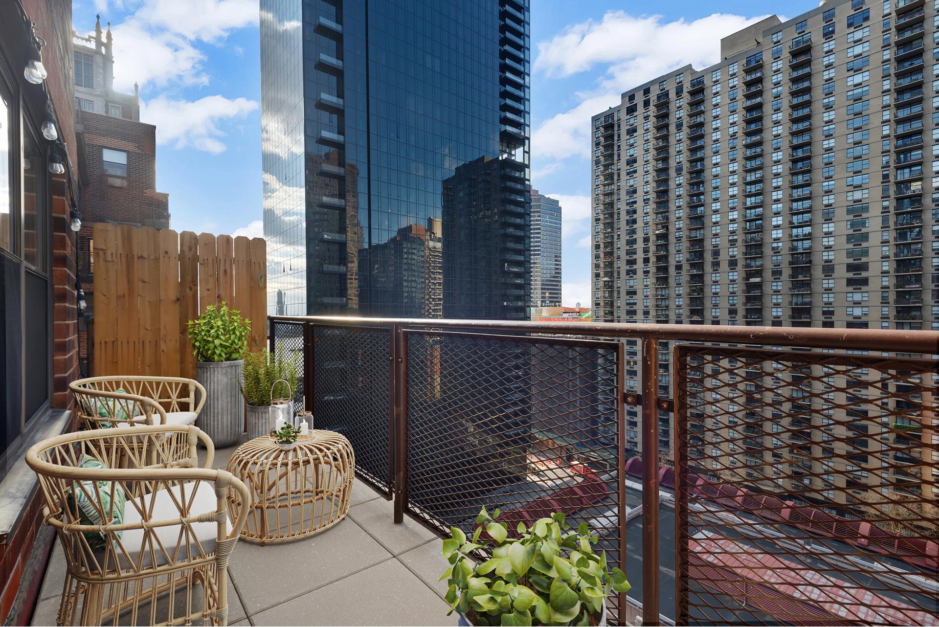 2 TUDOR CITY Place 11JS