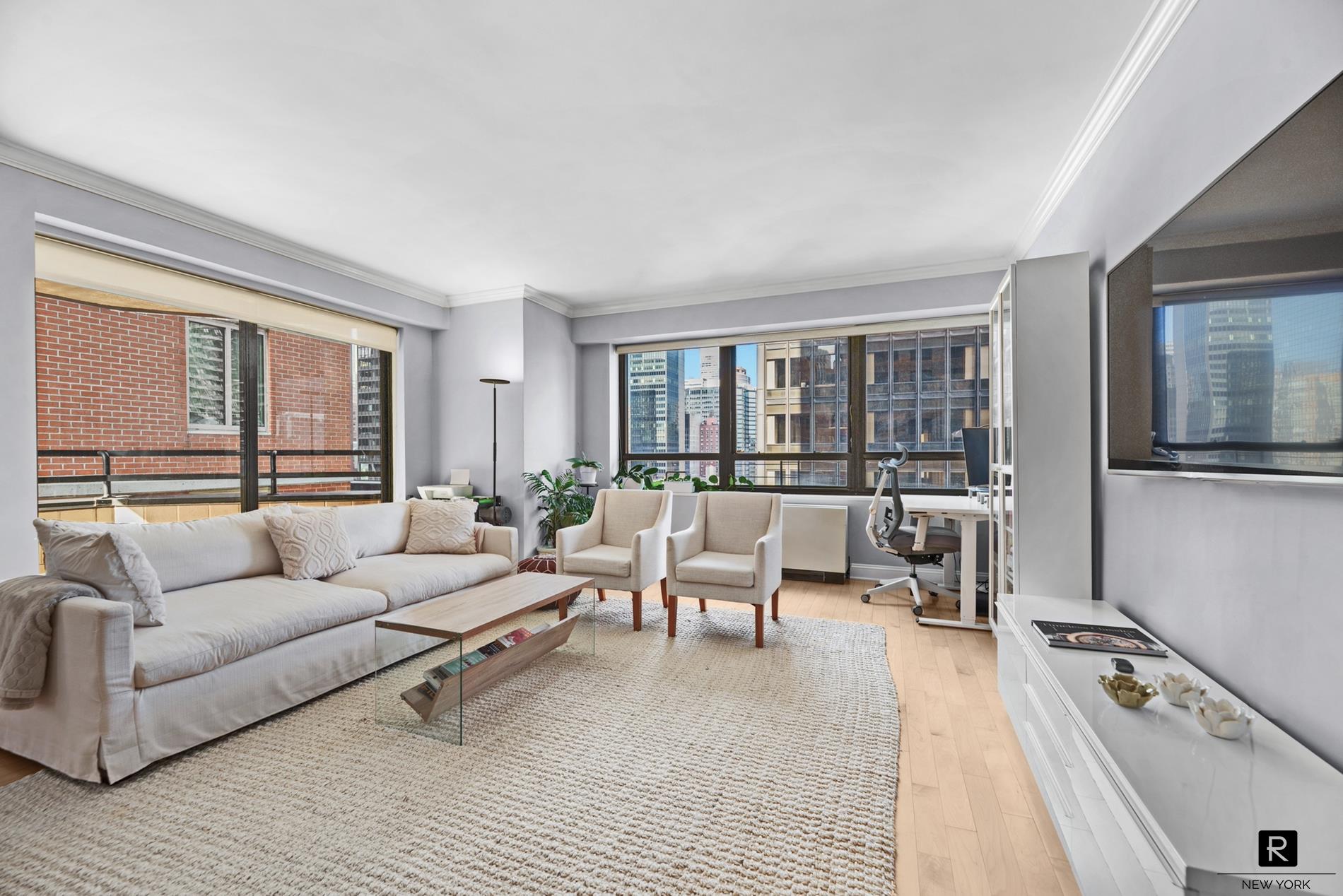 240 E 47th Street 19B