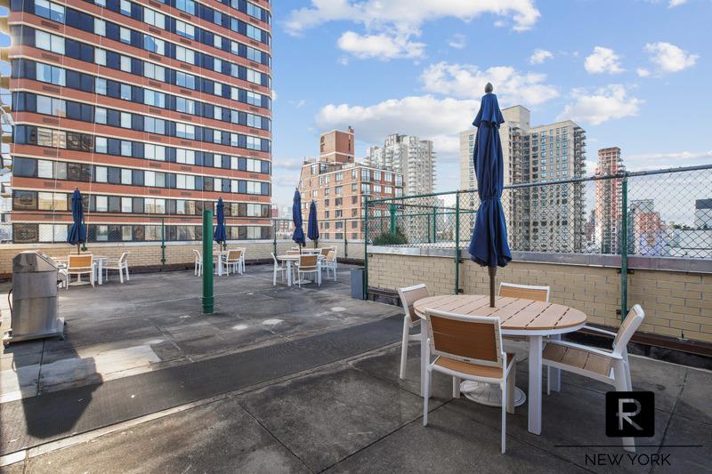 370 E 76th Street B707
