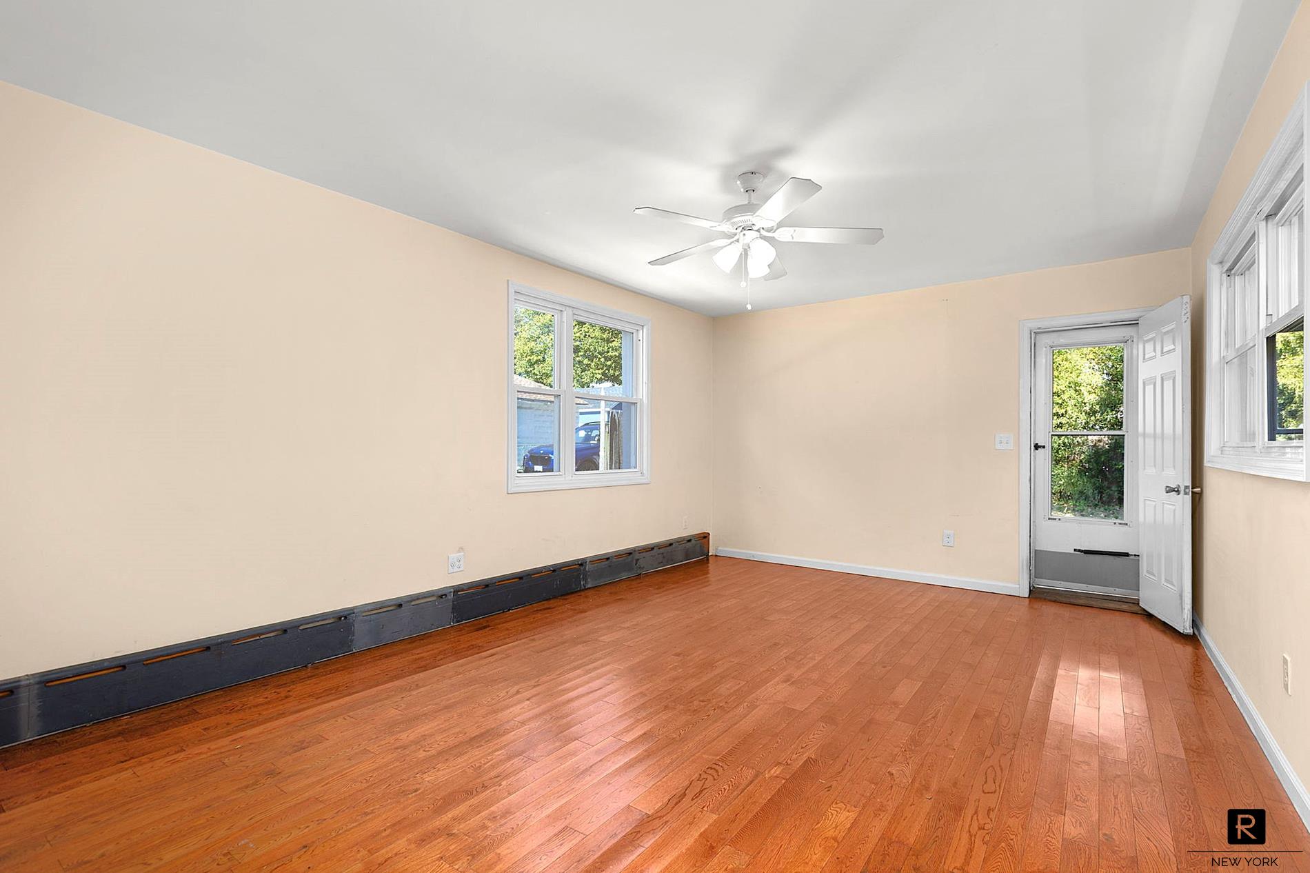 171 Rochelle Street